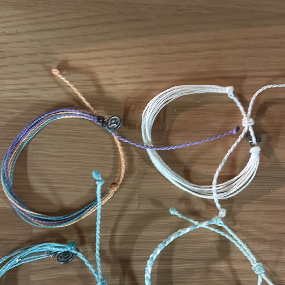 14 Pura vida bracelets multi color - Picture 6 of 6